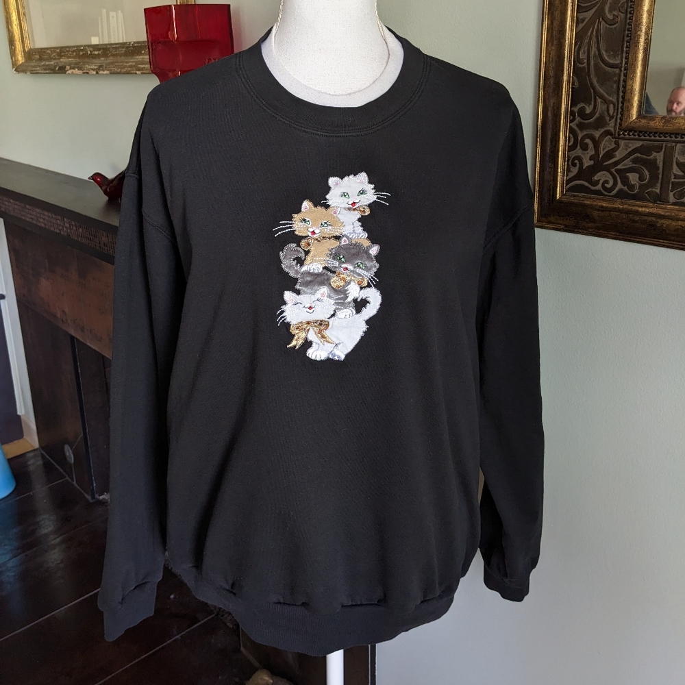 Kitty Cat Grandmacore Sweatshirt Women's XL Stacked Kittens Black Crewneck 186